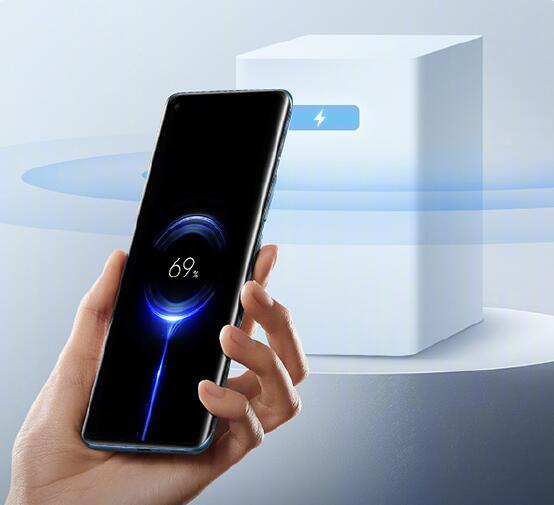 2021 小米技术年度大事记官方回顾:隔空充电、四曲瀑布屏、澎湃 C1 / P1 芯片……(图1) 1.jpg